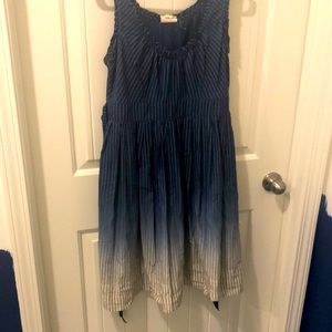 Cute sundress. Smoke free environment.